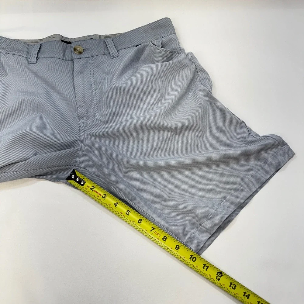 TravisMathew Golf Shorts Mens 32 Blue White Micro Check Stretch 10